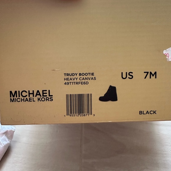 MAKE OFFER: Authentic Michael Kors Trudy Bootie in Heavy Canvas - Picture 6 of 6